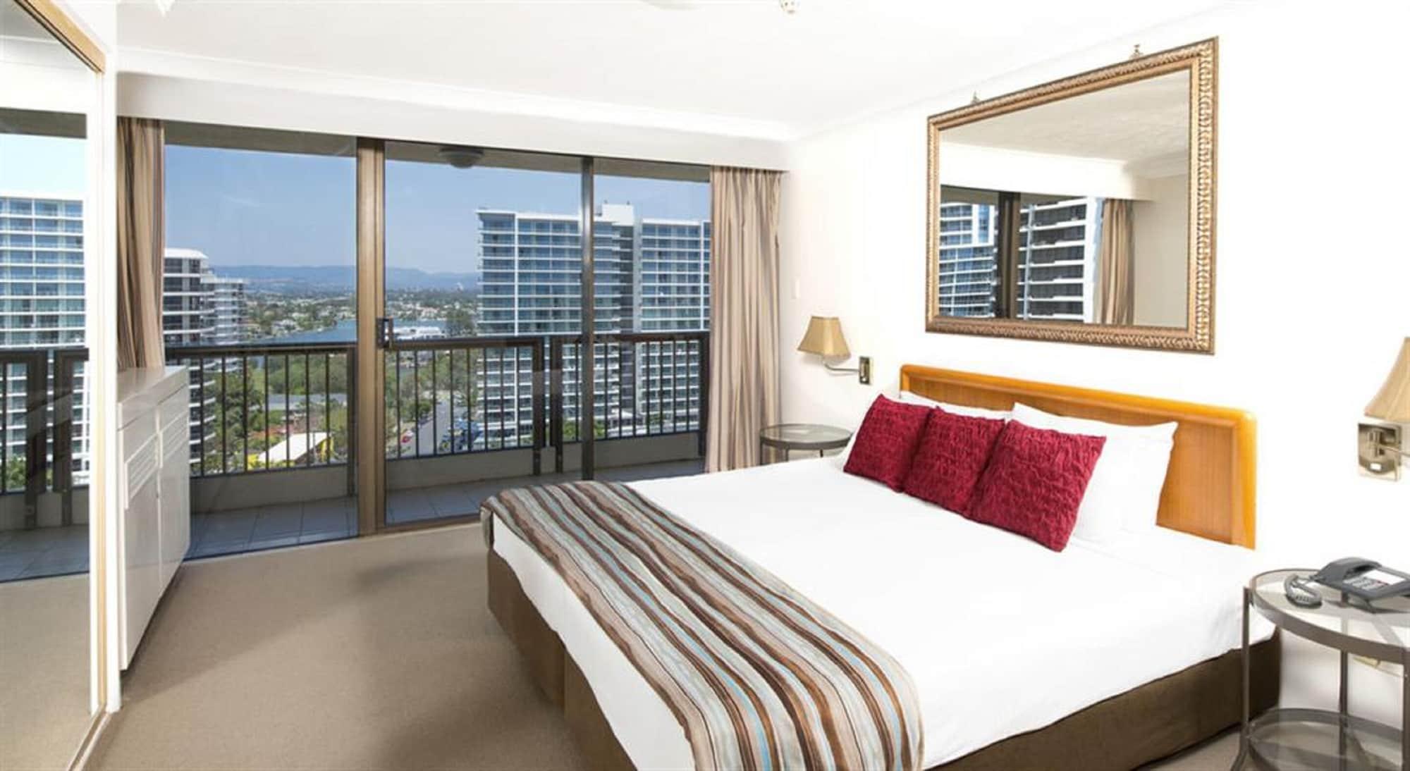 Breakfree Longbeach Resort Гоулд Коуст Екстериор снимка